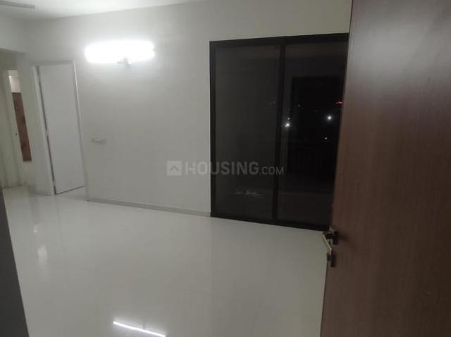 2 BHK Apartment in Chandkheda for rent Ahmedabad. The reference number is 21141132