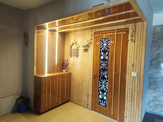 2 BHK Apartment in Chandkheda for resale Ahmedabad. The reference number is 18428088