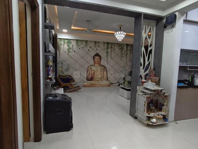 2 BHK Apartment in Chandkheda for resale Ahmedabad. The reference number is 19940734