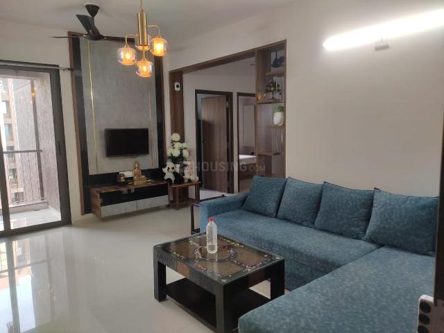 2 BHK Apartment in Chandkheda for resale Ahmedabad. The reference number is 20063924