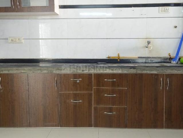 2 BHK Apartment in Chandkheda for resale Ahmedabad. The reference number is 21080349
