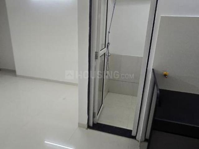2 BHK Apartment in Chandkheda for resale Ahmedabad. The reference number is 21087838