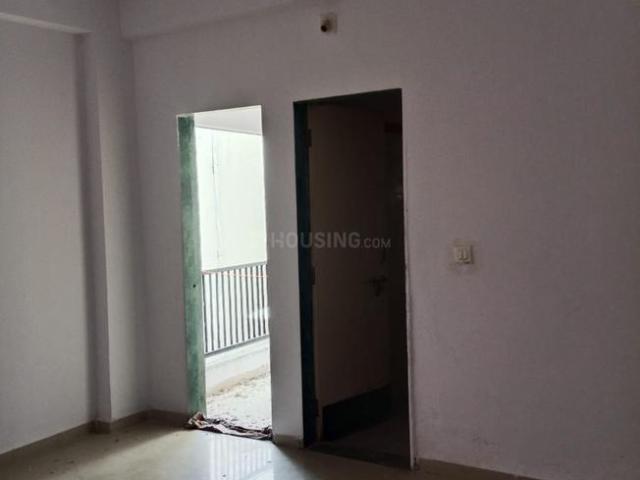 2 BHK Apartment in Chandkheda for resale Ahmedabad. The reference number is 21141522
