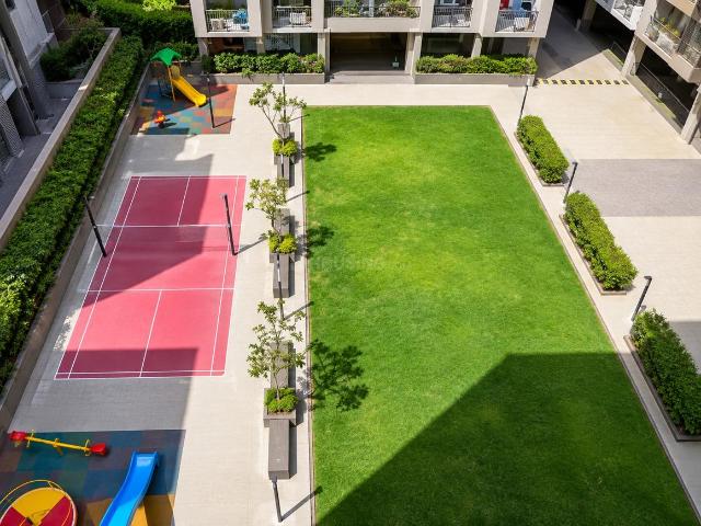 2 BHK Apartment in Chandkheda for resale Ahmedabad. The reference number is 21131918