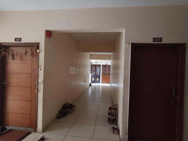 2 BHK Apartment in Chandkheda for resale Ahmedabad. The reference number is 21203215