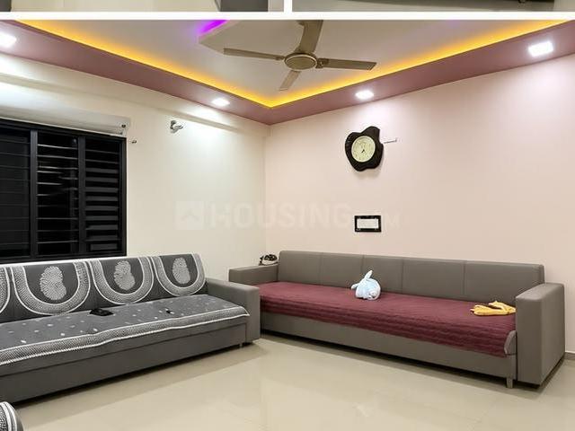 2 BHK Apartment in Chandkheda for resale Ahmedabad. The reference number is 21226501