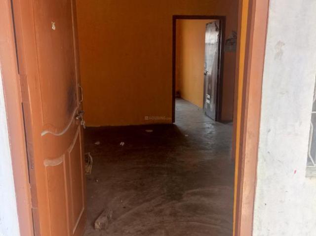 2 BHK Apartment in Chandmari for rent Motihari. The reference number is 9405683