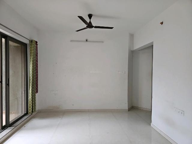 2 BHK Apartment in Charholi Budruk for rent Pune. The reference number is 20745968