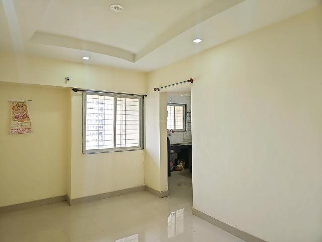 2 BHK Apartment in Charholi Kurd for resale Pune. The reference number is 10034570