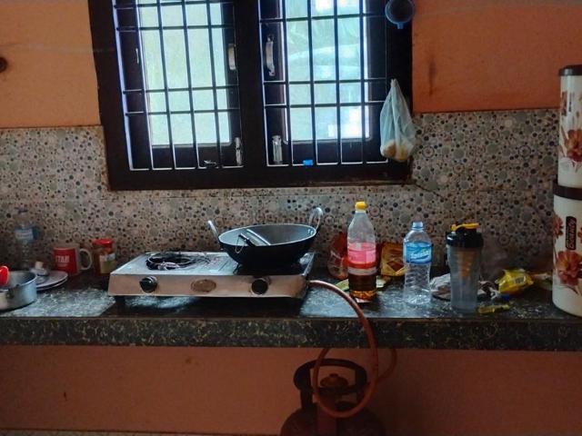2 BHK Apartment in Charigaon for rent Jorhat. The reference number is 18547981