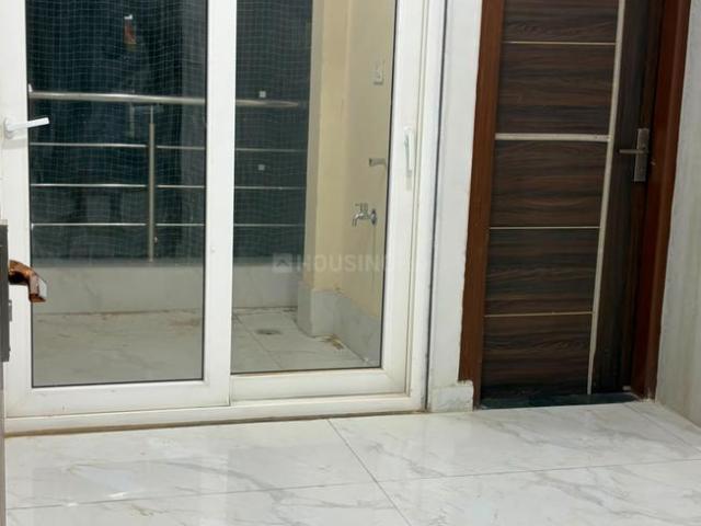 2 BHK Apartment in Chaunkia for rent Vaishali. The reference number is 20605371