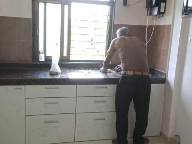 2 BHK Apartment in Chembur for rent Mumbai. The reference number is 13006576