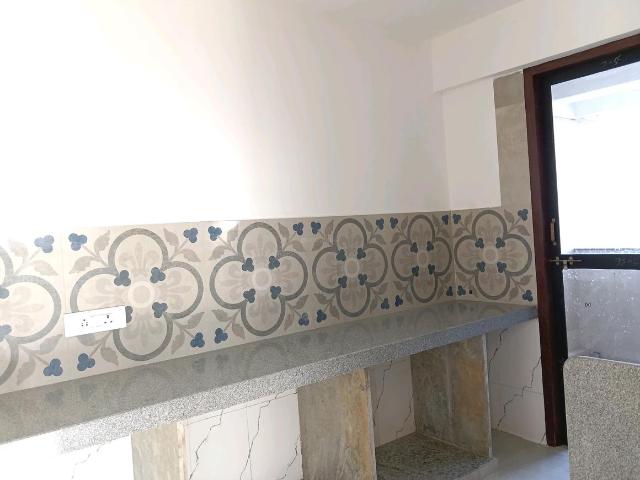 2 BHK Apartment in Chembur for rent Mumbai. The reference number is 18277874