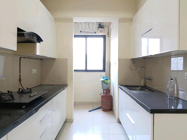 2 BHK Apartment in Chembur for rent Mumbai. The reference number is 18293081