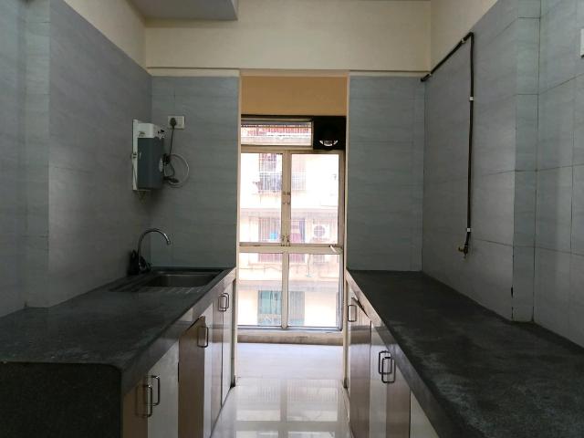 2 BHK Apartment in Chembur for rent Mumbai. The reference number is 18376913