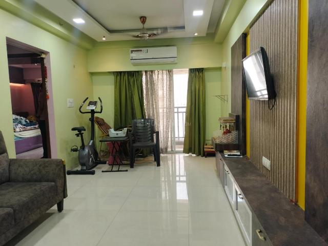 2 BHK Apartment in Chembur for rent Mumbai. The reference number is 19732487