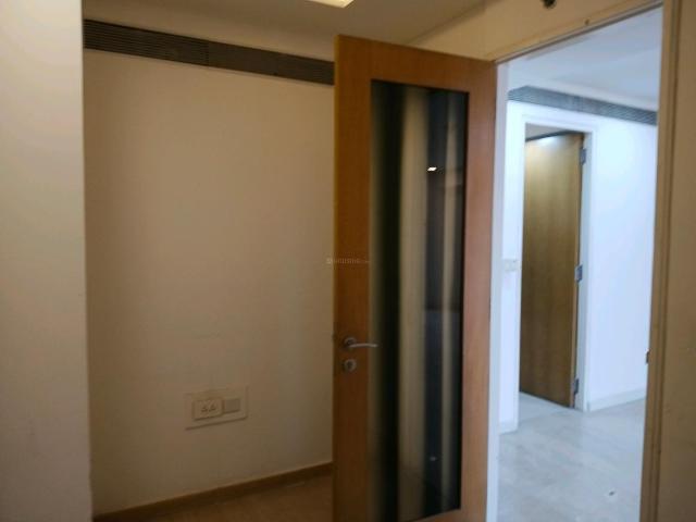 2 BHK Apartment in Chembur for rent Mumbai. The reference number is 19884998