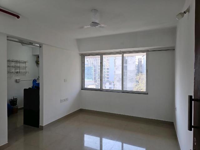 2 BHK Apartment in Chembur for rent Mumbai. The reference number is 19086011