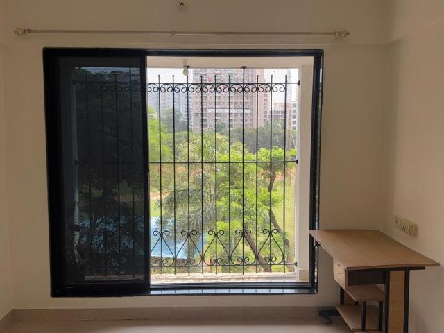 2 BHK Apartment in Chembur for rent Mumbai. The reference number is 21210097