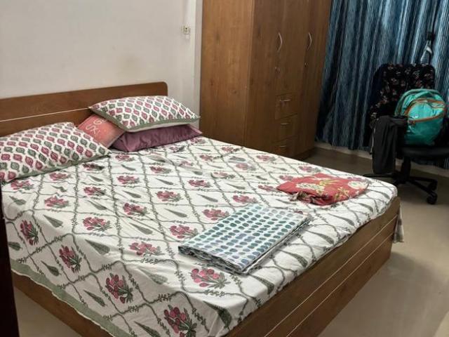 2 BHK Apartment in Chembur for rent Mumbai. The reference number is 21356281