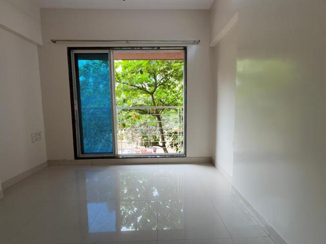2 BHK Apartment in Chembur for rent Mumbai. The reference number is 21370083