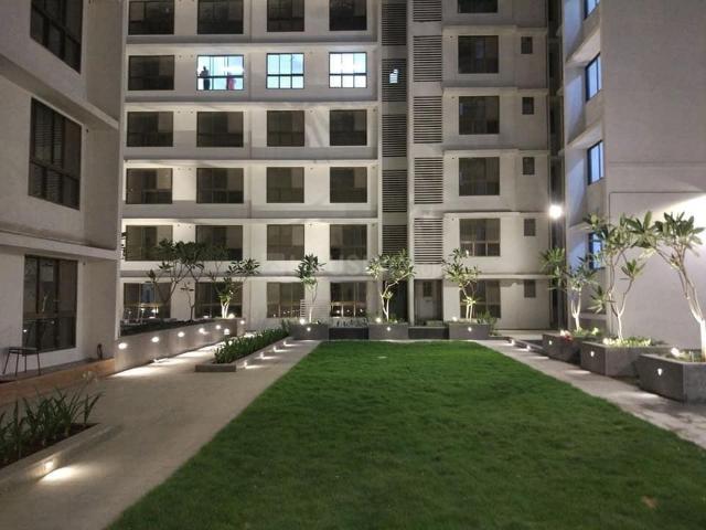 2 BHK Apartment in Chembur for rent Mumbai. The reference number is 8586478