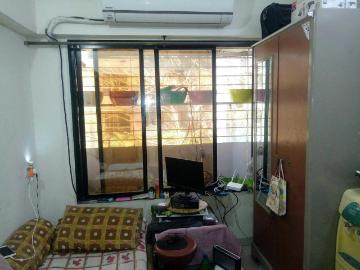 2 BHK Apartment in Chembur for resale Mumbai. The reference number is 6453873