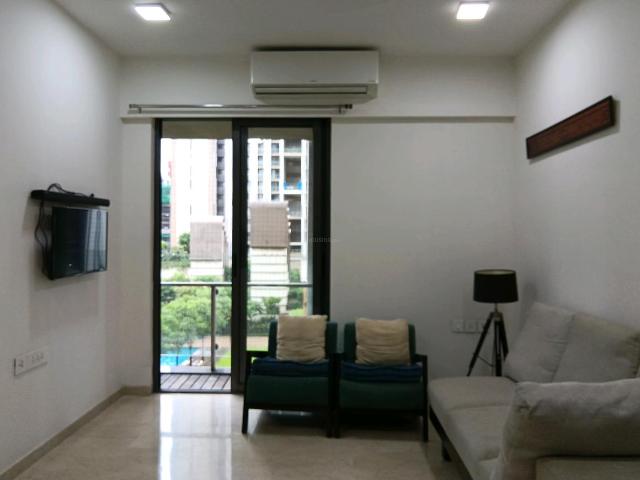 2 BHK Apartment in Chembur for resale Mumbai. The reference number is 17123480