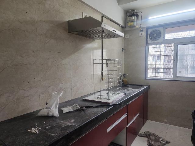 2 BHK Apartment in Chembur for resale Mumbai. The reference number is 18176684