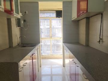 2 BHK Apartment in Chembur for resale Mumbai. The reference number is 19033287