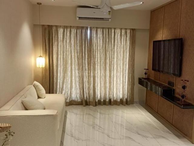 2 BHK Apartment in Chembur for resale Mumbai. The reference number is 19862403