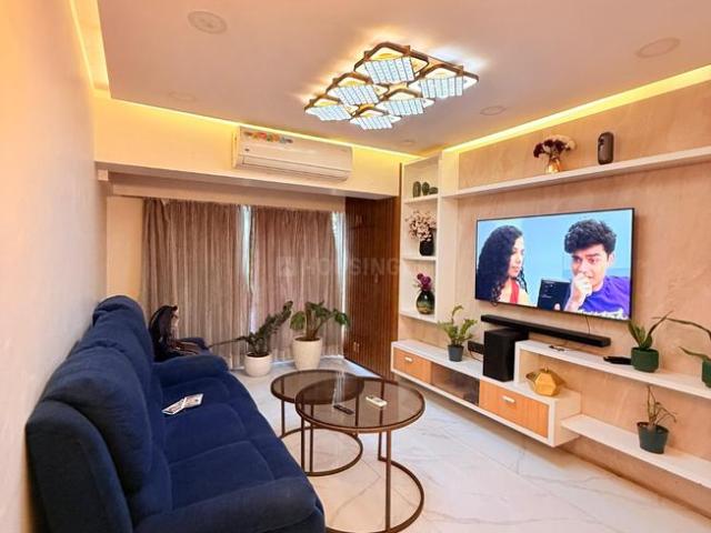 2 BHK Apartment in Chembur for resale Mumbai. The reference number is 20011184