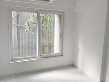 2 BHK Apartment in Chembur for resale Mumbai. The reference number is 20457521