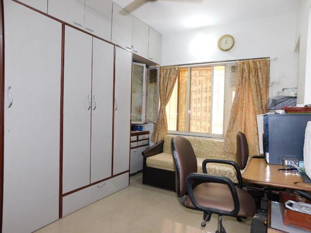 2 BHK Apartment in Chembur for resale Mumbai. The reference number is 20434104