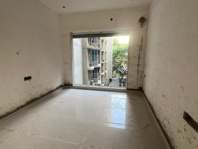 2 BHK Apartment in Chembur for resale Mumbai. The reference number is 21302459