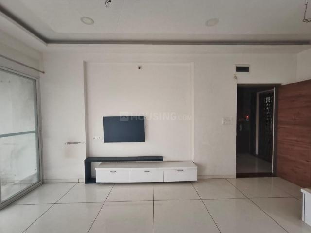 2 BHK Apartment in Chhani for rent Vadodara. The reference number is 19110624