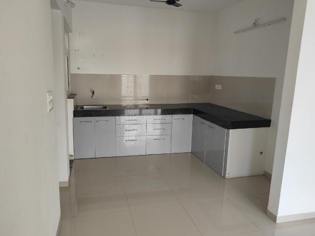 2 BHK Apartment in Chhani Jakat Naka for rent Vadodara. The reference number is 18508094