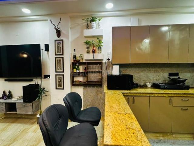 2 BHK Apartment in Chhattarpur for resale New Delhi. The reference number is 19436571