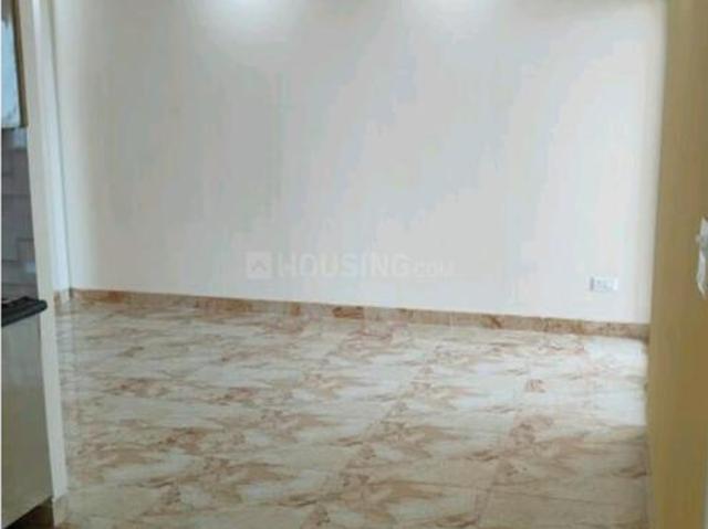 2 BHK Apartment in Chi V for rent Greater Noida. The reference number is 20117666