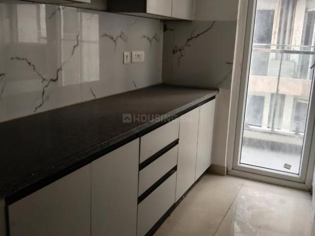 2 BHK Apartment in Chi V for rent Greater Noida. The reference number is 20750343