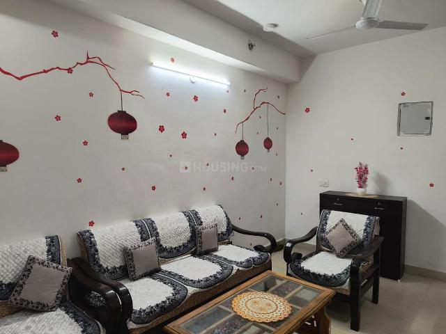 2 BHK Apartment in Chi V for rent Greater Noida. The reference number is 21141247