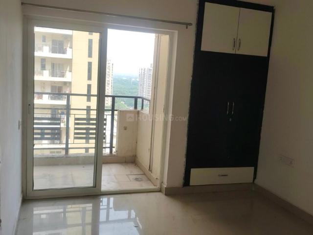 2 BHK Apartment in Chi V for rent Greater Noida. The reference number is 21133120