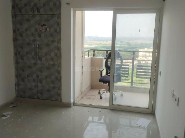 2 BHK Apartment in Chi V for rent Greater Noida. The reference number is 21133842