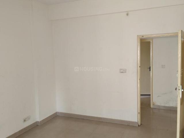 2 BHK Apartment in Chi V for resale Greater Noida. The reference number is 19584827