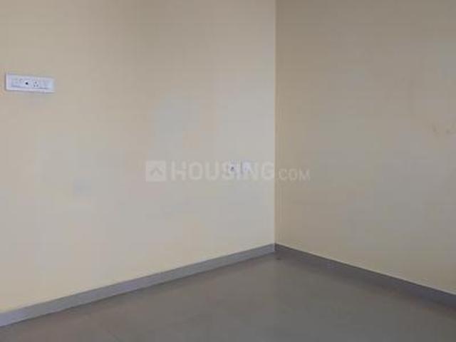 2 BHK Apartment in Chinna Nolambur for rent Chennai. The reference number is 21232768