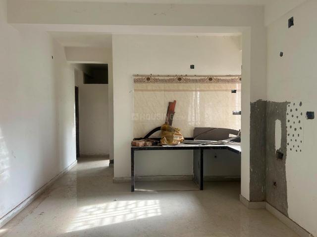 2 BHK Apartment in Chinar Park for resale Kolkata. The reference number is 20573310