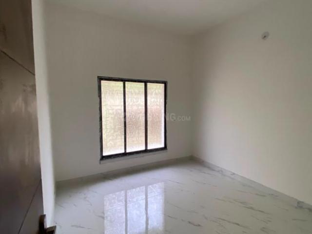 2 BHK Apartment in Chinar Park for resale Kolkata. The reference number is 21081198