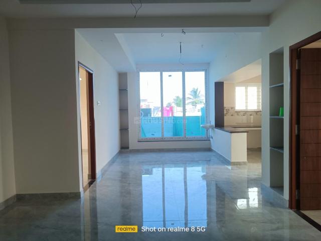 2 BHK Apartment in Choolaimedu for resale Chennai. The reference number is 20016748