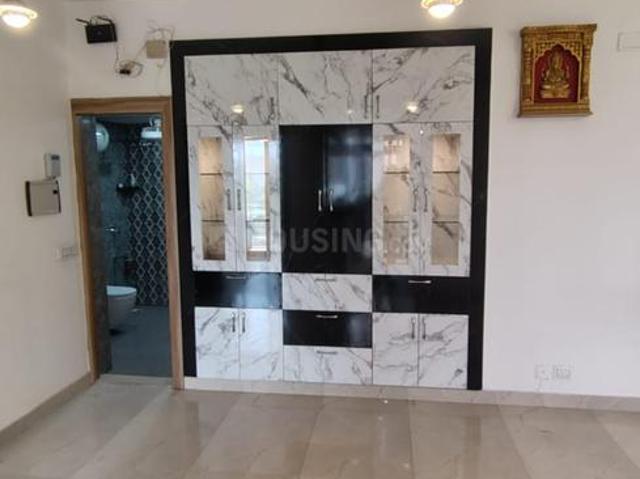 2 BHK Apartment in Crossings Republik for rent Ghaziabad. The reference number is 18210260