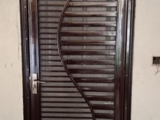 2 BHK Apartment in Crossings Republik for rent Ghaziabad. The reference number is 19026540